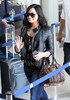 Demi Lovato Demi Lovato Arriving Flight LAX xhVbtE_ljNSl