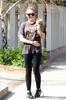 Miley Cyrus Miley Cyrus Dog Toluca Lake QFNULeC6OrEl