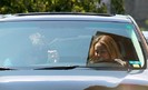 Miley Cyrus Miley Cyrus Getting Iced Coffee 06HT--X61w0l
