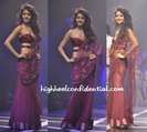 anushka-sharma-rina-dhaka-hdil-couture-week-2010