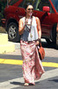 Vanessa+Hudgens+Vanessa+Hudgens+Shops+Venice+jrKB61TpPpxl