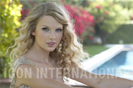 Taylor Swift (369)