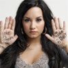 Demi-Lovato-a-filmat-un-nou-clip--in-desert