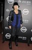 Paris_Hilton_1256678427_2