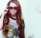 Glittery Of Miley (19)