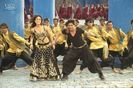 11098-shahrukh-and-kareena-looking-gorgeous-in-black