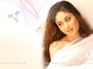 17841-kareena-kapoor