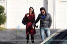 39213-kareena-kapoor-and-saif-ali-looking-happy