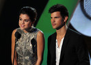 Selena+Gomez+2011+MTV+Video+Music+Awards+Show+1kul-Q2w7ril