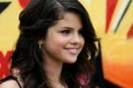 selena frumoasa