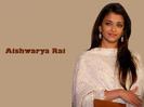 aishwarya-raiCA1FTJ08