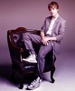 justin-bieber-767245l-poza