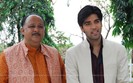 33288-ranvir-with-his-father-in-law-sharmaji