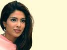 Priyanka-Chopra-225-QWXMYLZFV2-1024x768