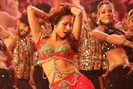 Malaika-Arora-Khan-in-Munni-Badnaam-Hui