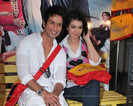 86492-shahid-kapoor-and-ayesha-takia-on-location-of-film-pathshala-at