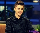 justin-bieber-handsome-new-pic_thumb