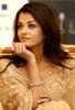 Aishwaraya-Rai-Cream-Designer-Sari