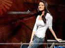 Anushka-Sharma-Wallpaper-015
