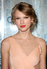 Taylor Swift 2011 People Choice Awards Arrivals QnKAGnTGdRel