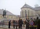 DEPUNERI  DE  COROA NE   DAR  CU  O  MINIMA ` ASISTENTA  , AM VENIT  DE  GEABA  LA  ALBA  IULIA  AZI