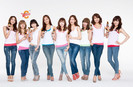 SNSD-Vita500-photos-and-snapshots-girls-generation-snsd-21739048-600-396
