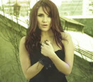 Dulce Maria - Ingenua (Video Oficial) - YouTube - Adobe Flash Player 2011-08-17 134839