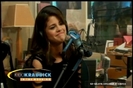 normal_Selena-Gomez-and-Taylor-Swift-Gift-Giving5Bwww_savevid_com5D_flv_000014674