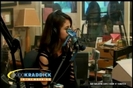 normal_Selena-Gomez-and-Taylor-Swift-Gift-Giving5Bwww_savevid_com5D_flv_000100179
