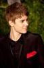 nici eu:))ce frumozz canta selzz!:X::XX::X<3
