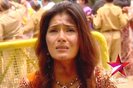 Good bye Sadhna in Love [25]