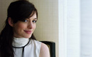 anne-hathaway-114682l-poza