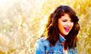 selena :x