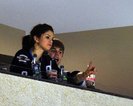 selena-justin-102211-2