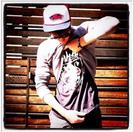 Bieber-justin-bieber-27332742-500-498_large