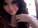 Selena_Gomez_1261430985_0