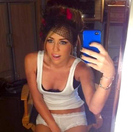 031011_miley_naked_twitp_pics_1110310112047