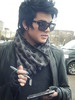 Paii`.lam aduus pe prietenu`.meu  Ricky.
