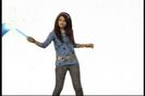 Selena-Gomez-Old-Disney-Channel-Intro-selena-gomez-12416520-400-266