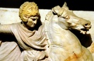 Alexander-the-great-wearing-a-lion-headress