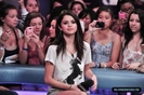 normal_selena-gomez-043