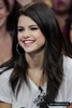 normal_selena-gomez-057