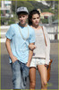 selena-gomez-justin-bieber-beach-02