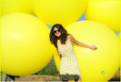 selena-gomez-lights-video-shoot-17