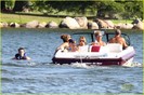 miley-cyrus-liam-hemsworth-orchard-lake-17
