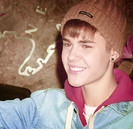 zi-mi care este ? :]]