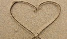 heart-in-sand-wallpapers-1920x1200