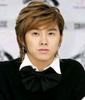 =Yunho+DBSK&hl=ro&pwst=1&prmd=imvns&tbm=isch&tbo=u&source=univ&sa=X5WFNZHntQbV8Z3NDA&
