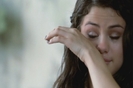 [ridica capu`]...hhhh...:[[ [isi sterge lacrimile]