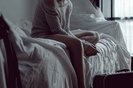 girl,lonely,sad,beauty,lonelyness,pink-807450ee0a55e0ca7e0f9e36528a0ce4_h